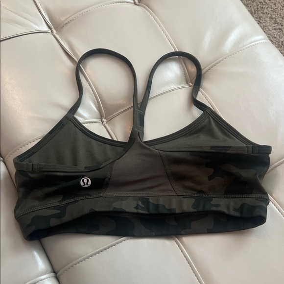 lululemon athletica Camouflage Sports Bra - Black and Green - Picture 1 of 3